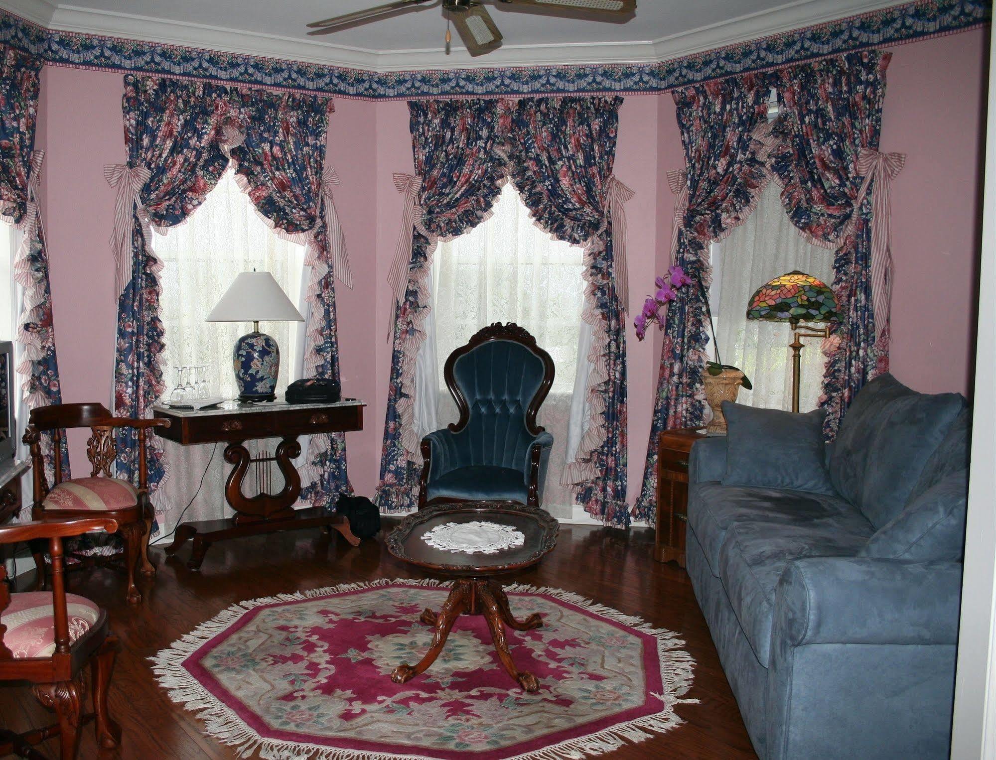 Heron Cay Lakeview Bed & Breakfast マウント・ドラ エクステリア 写真