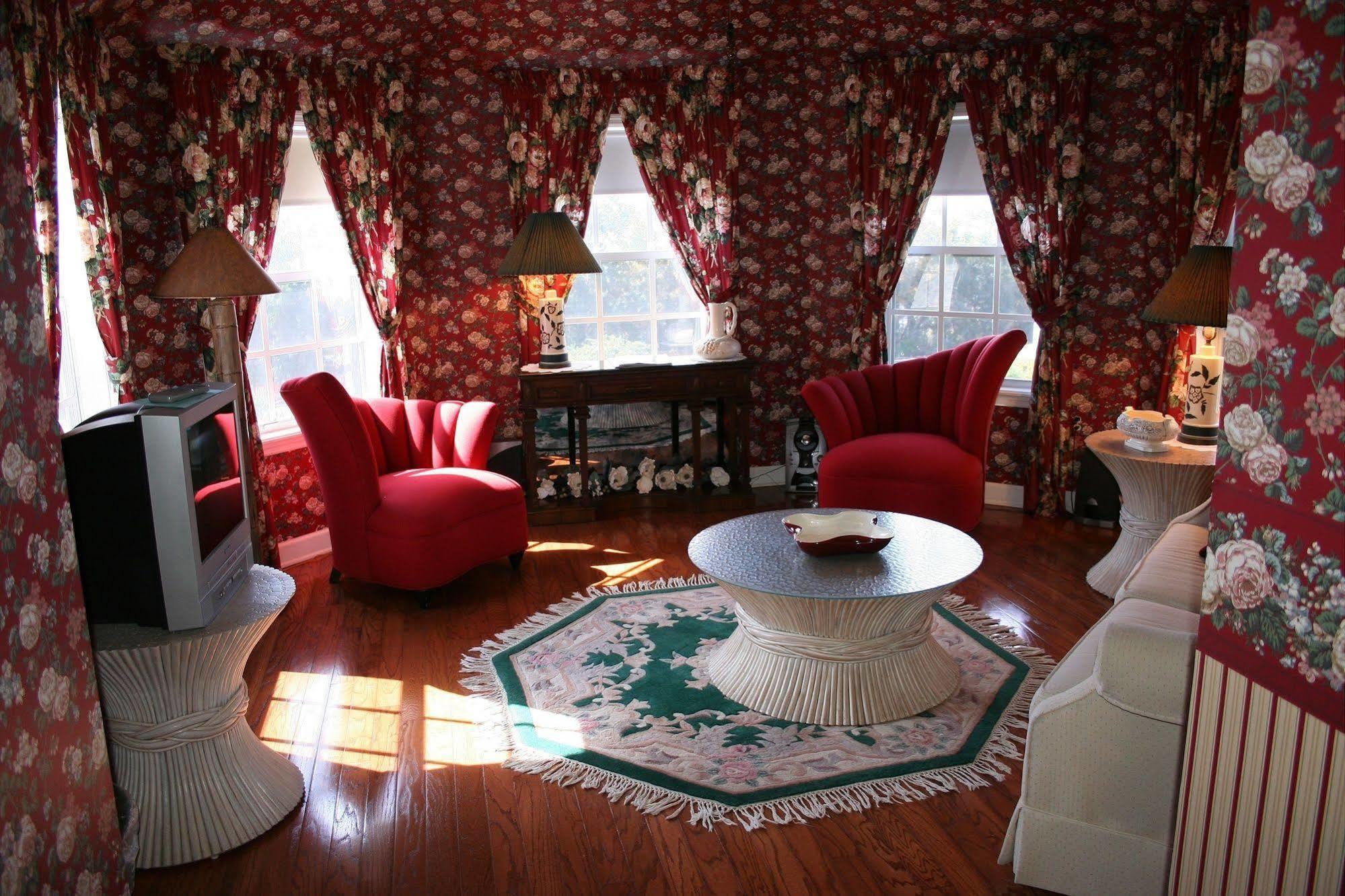 Heron Cay Lakeview Bed & Breakfast マウント・ドラ エクステリア 写真